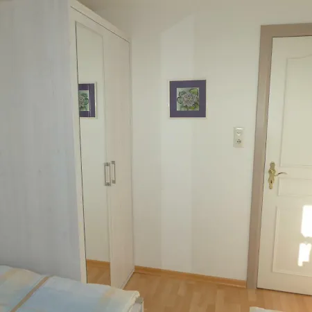 Haus Erich Jacobsen Nr.2 Apartment Nieblum